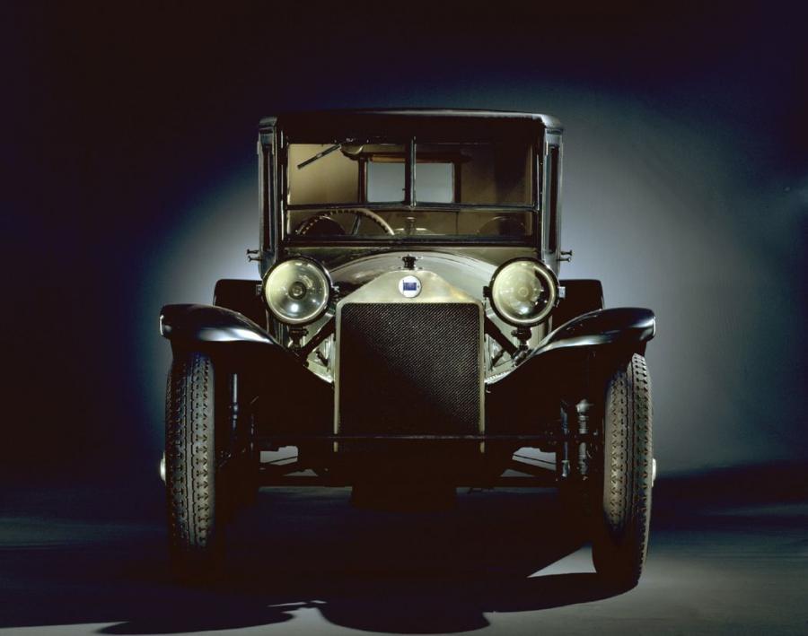  Lancia Lambda 1922 года  (фото 10 из 17)